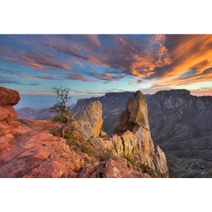 Lost Mine Trail Sunset 1 by Rob Greebon